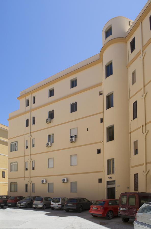 B&B Piazza Vittorio Trapani Exterior foto